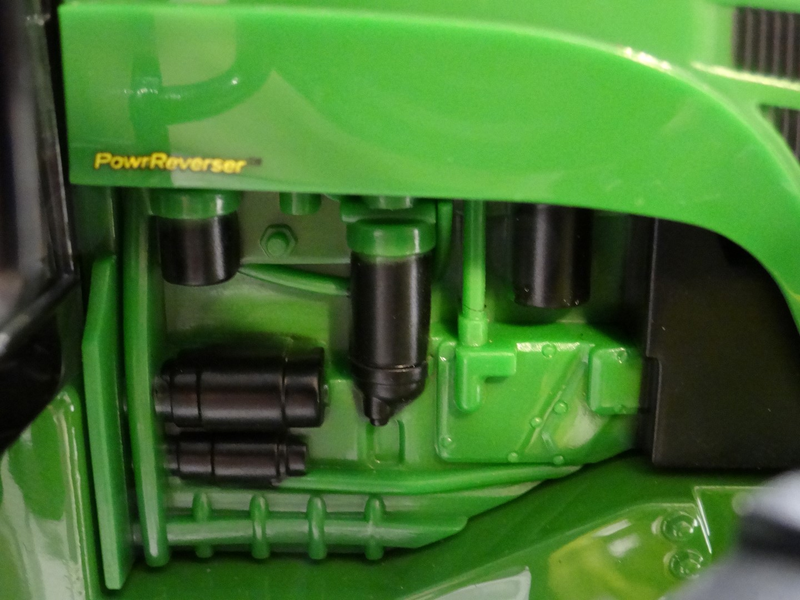 Illustration for article titled Tractor Thursday 1:16 ERTL John Deere 5095M w/ Mower